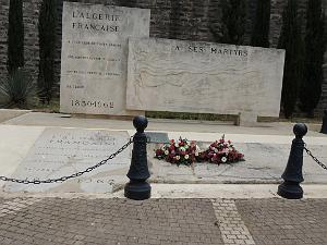 2019 03 26 TOULON HOMMAGE AUX VICTIMES DU MASSACRE RUE D ISLY A ALGER DU 26 03 1962